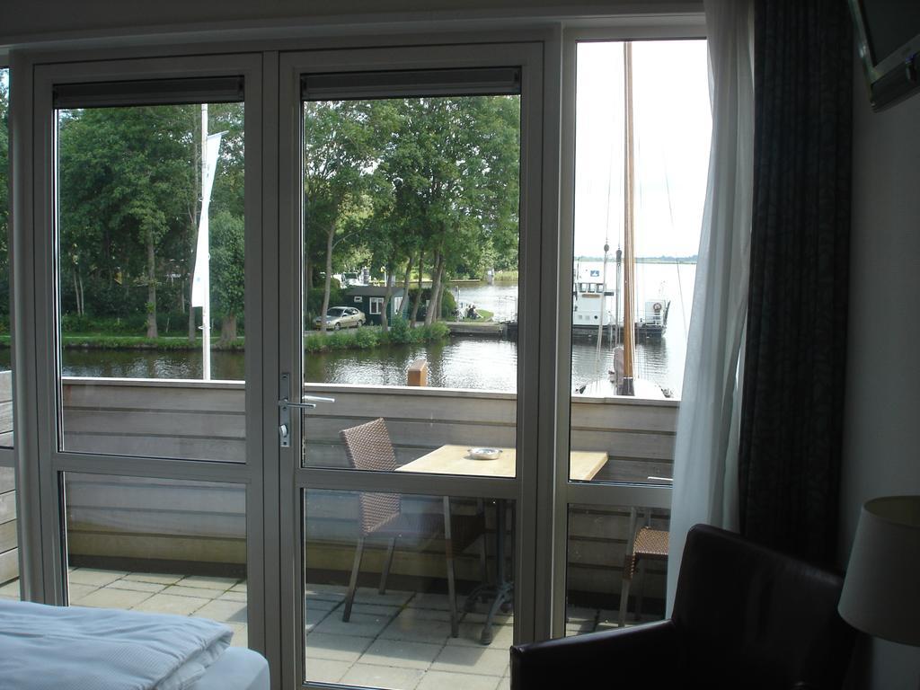 Hotel Restaurant Ie Sicht De Veenhoop Esterno foto
