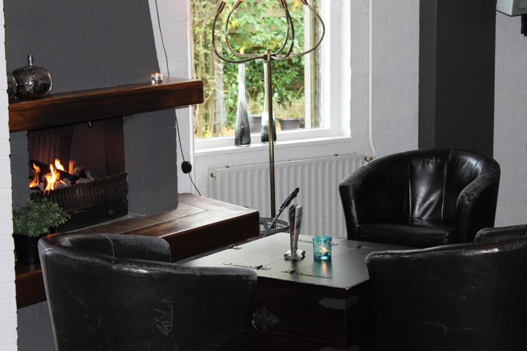 Hotel Restaurant Ie Sicht De Veenhoop Esterno foto